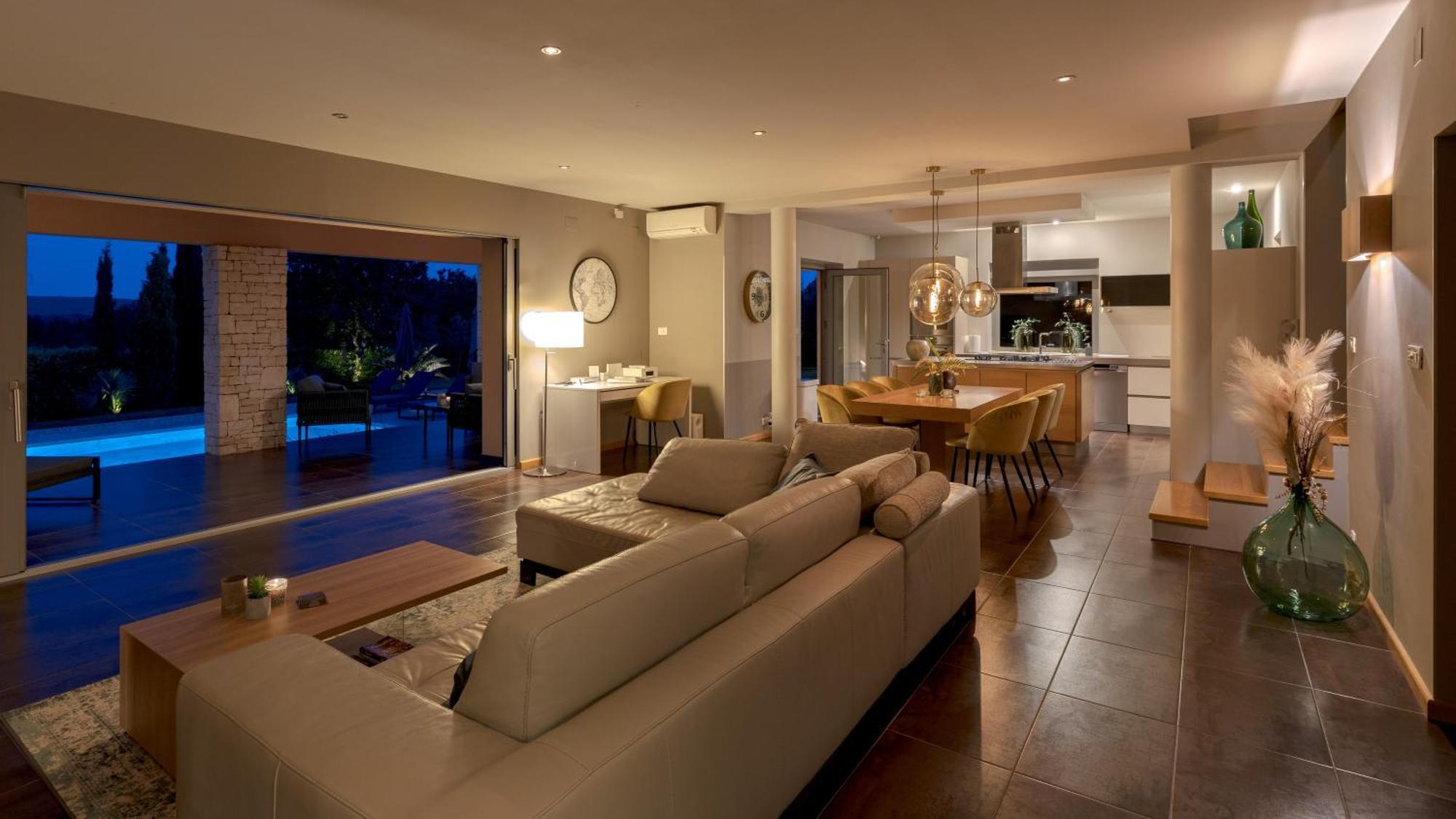 Villa Labin In Zartinj - Luxury Privacy Heated Pool With Auto Cover Exterior foto